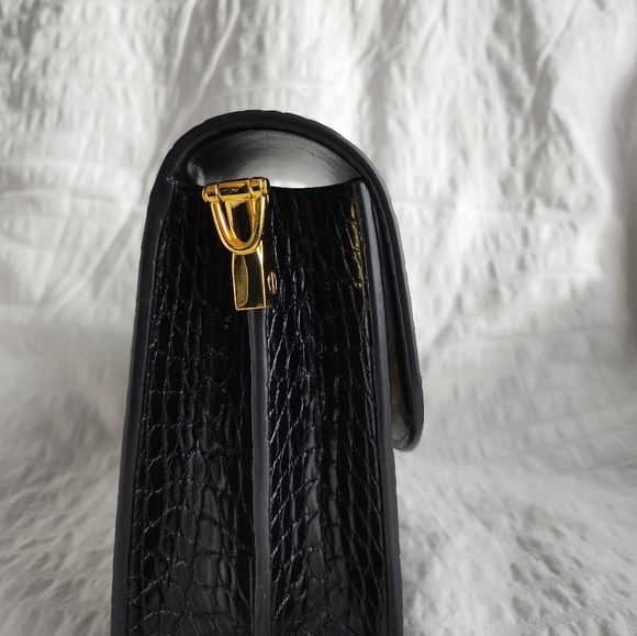 Sinbono Ella Square Faux Crocodile Bag in Black - Picture 2 of 7